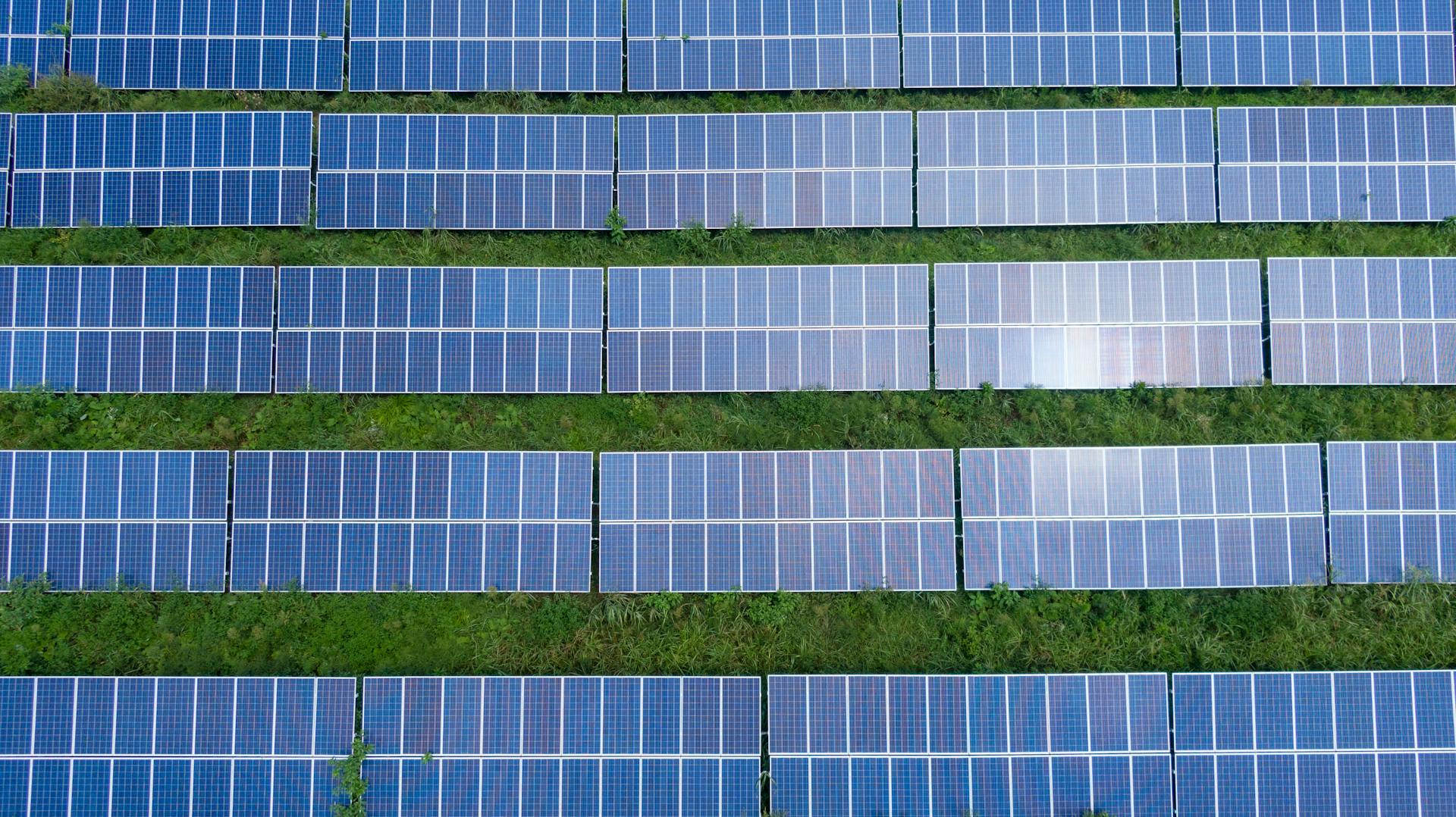 Installation photovoltaïque vue du ciel